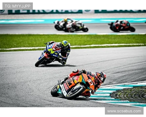 MotoGP赛季再掀高潮 多支车队竞争激烈 高速赛道上的王者角逐 MotoGP赛季再掀高潮 多支车队竞争激烈 高速赛道上的王者角逐
